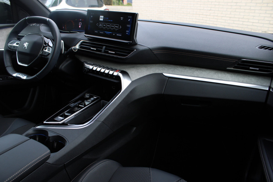 Peugeot 5008 1.2 PureTech 130PK Automaat GT | Black Pack | Adaptieve Cruise | 7-Persoons | Led | BLIS | Navigatie