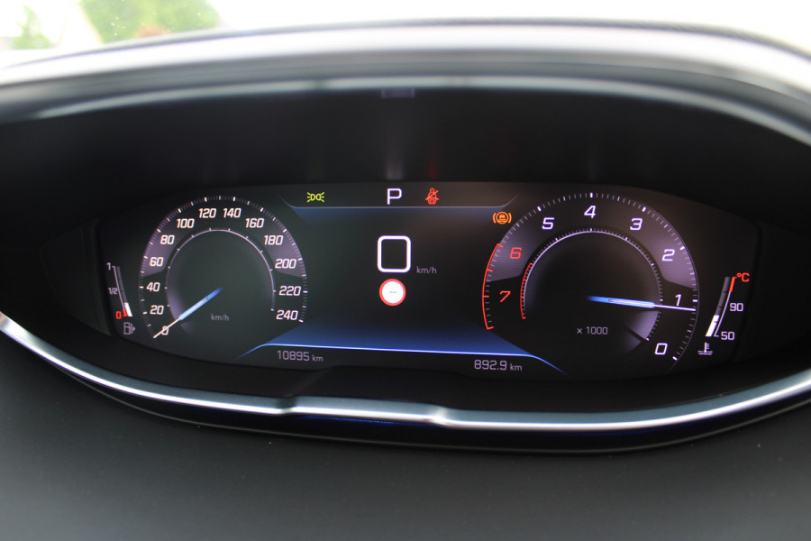 Peugeot 5008 1.2 PureTech 130PK Automaat GT | Black Pack | Adaptieve Cruise | 7-Persoons | Led | BLIS | Navigatie