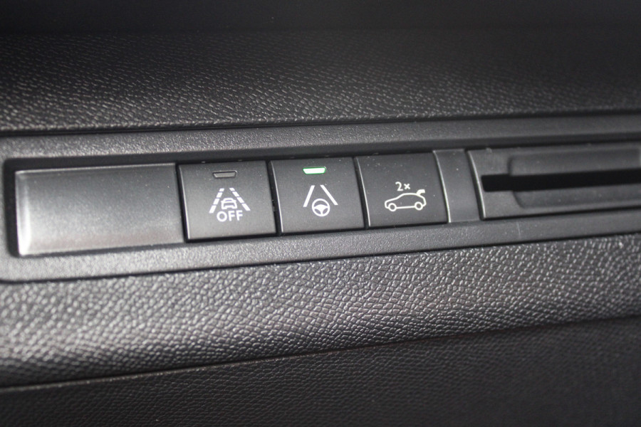 Peugeot 5008 1.2 PureTech 130PK Automaat GT | Black Pack | Adaptieve Cruise | 7-Persoons | Led | BLIS | Navigatie