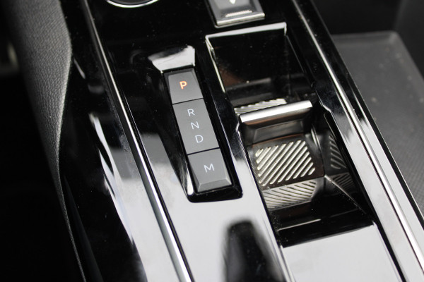 Peugeot 5008 1.2 PureTech 130PK Automaat GT | Black Pack | Adaptieve Cruise | 7-Persoons | Led | BLIS | Navigatie