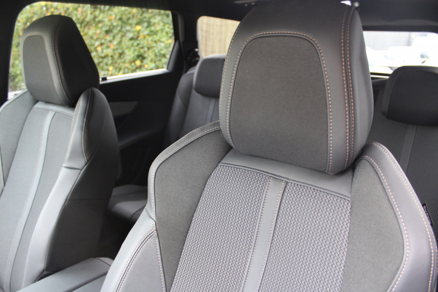 Peugeot 5008 1.2 PureTech 130PK Automaat GT | Black Pack | Adaptieve Cruise | 7-Persoons | Led | BLIS | Navigatie