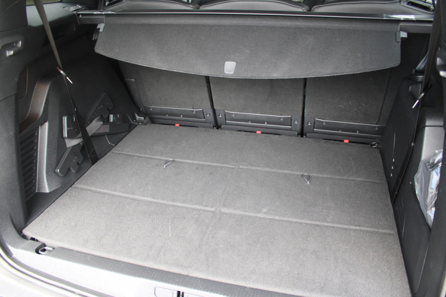 Peugeot 5008 1.2 PureTech 130PK Automaat GT | Black Pack | Adaptieve Cruise | 7-Persoons | Led | BLIS | Navigatie