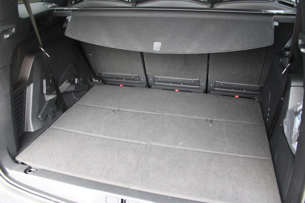 Peugeot 5008 1.2 PureTech 130PK Automaat GT | Black Pack | Adaptieve Cruise | 7-Persoons | Led | BLIS | Navigatie