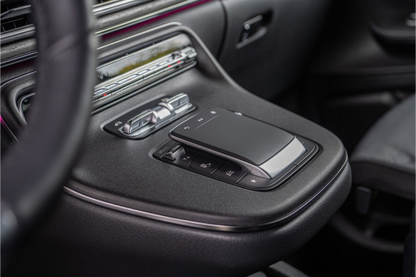 Mercedes-Benz V-Klasse 300d Extra Lang AMG-Line -Distronic-