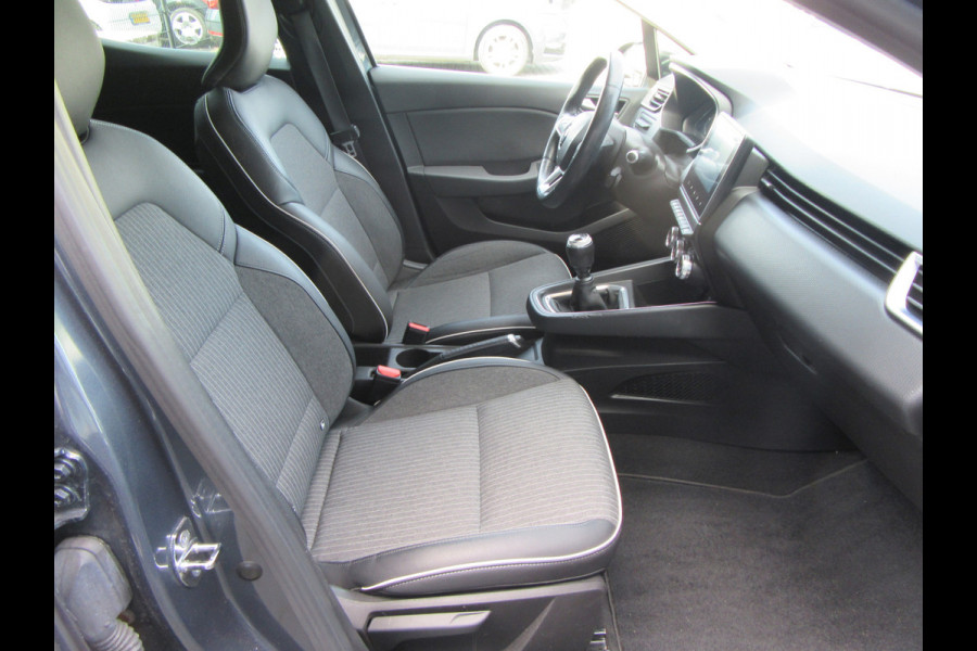 Renault Clio 1.0 TCe Intens, Navigatie, Climat Control, PDC, Stoelverw.