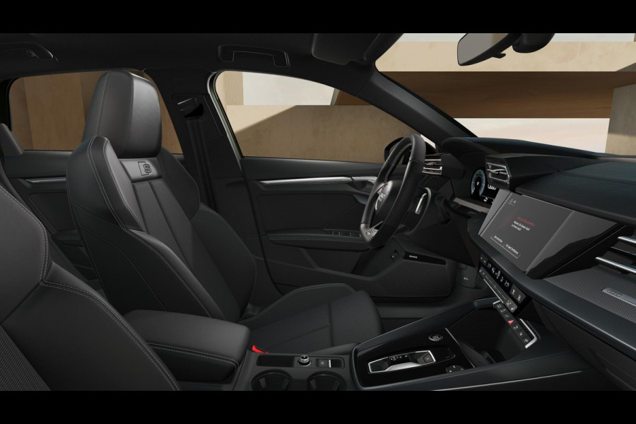 Audi A3 Sportback S edition Competition 45 TFSI e 180 kW / 245 PK Sp panoramadak, SONOS soundsysteem, comfortsleutel, LM 18" %-Y dubbelspaak, assistentiepakket Driving en Parking