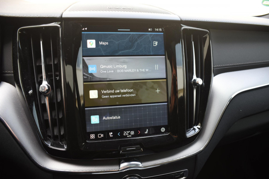 Volvo XC60 T8 455PK AWD R-Design / Navigatie / Head Up Display / 360 Camera / Parkeersensoren / Luchtvering / Stuur-Stoelverwarming /