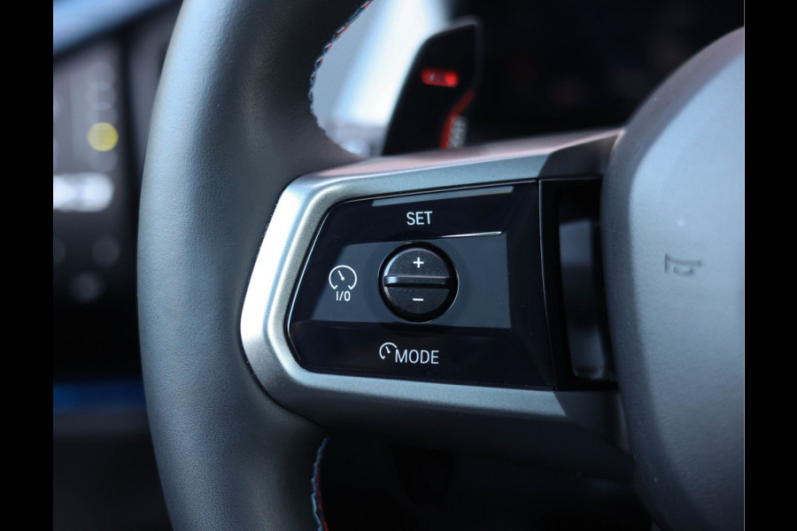 BMW X3 M50 xDrive*Trekhaak*Pano*IconicGlow*