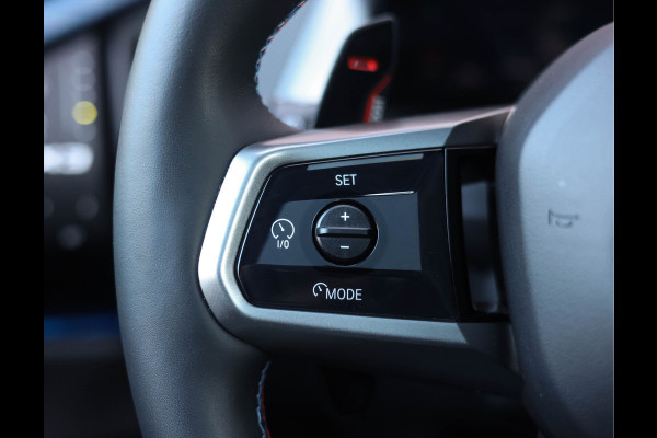 BMW X3 M50 xDrive*Trekhaak*Pano*IconicGlow*