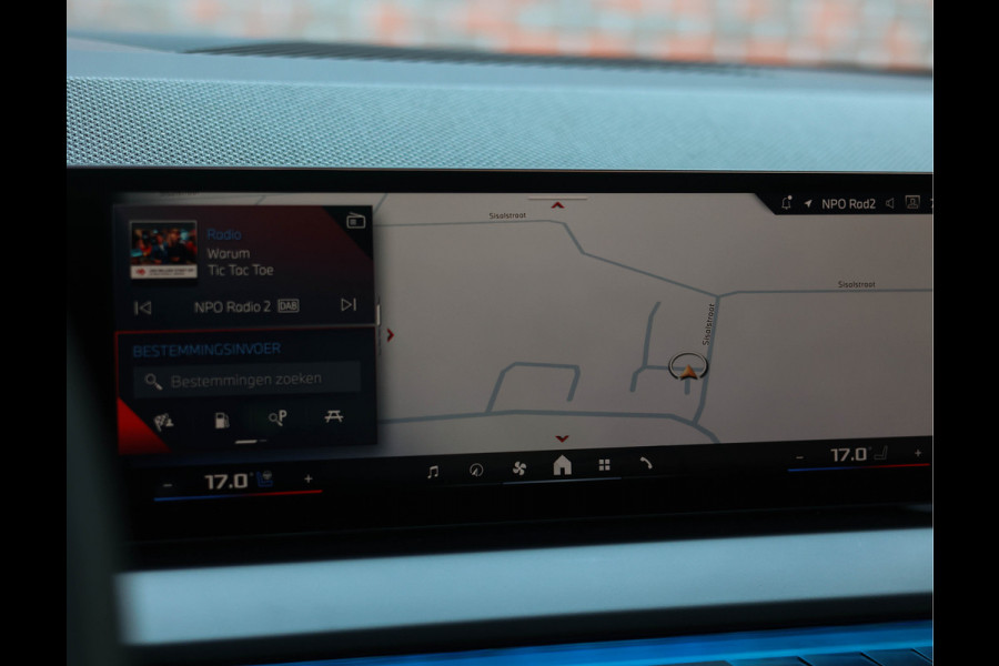 BMW X3 M50 xDrive*Trekhaak*Pano*IconicGlow*