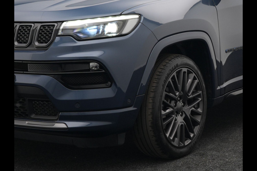 Jeep Compass 4xe 240 Plug-in Hybrid Electric S PHEV | Panodak | Trekhaak Afn | Adaptive Cruise | 360 Camera | Alpine Audio |  Lederen Sportstoelen Memory & Ventilatie | Keyless | 19"L.M |