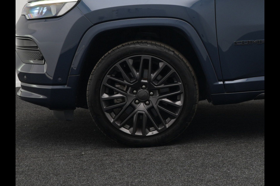 Jeep Compass 4xe 240 Plug-in Hybrid Electric S PHEV | Panodak | Trekhaak Afn | Adaptive Cruise | 360 Camera | Alpine Audio |  Lederen Sportstoelen Memory & Ventilatie | Keyless | 19"L.M |
