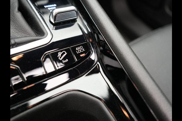 Jeep Compass 4xe 240 Plug-in Hybrid Electric S PHEV | Panodak | Trekhaak Afn | Adaptive Cruise | 360 Camera | Alpine Audio |  Lederen Sportstoelen Memory & Ventilatie | Keyless | 19"L.M |