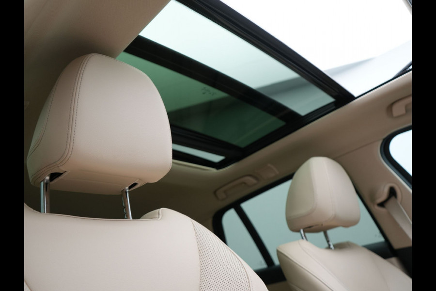 BMW 3 Serie Touring 320e Sportline Plug In Hybrid Dealer O.H PHEV | Panodak | Lederen Sportstoelen Verwarmd | 18"L.M | Sfeerverlichting | Apple Carplay | HIFI | Virtual | LED |