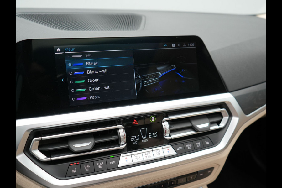 BMW 3 Serie Touring 320e Sportline Plug In Hybrid Dealer O.H PHEV | Panodak | Lederen Sportstoelen Verwarmd | 18"L.M | Sfeerverlichting | Apple Carplay | HIFI | Virtual | LED |