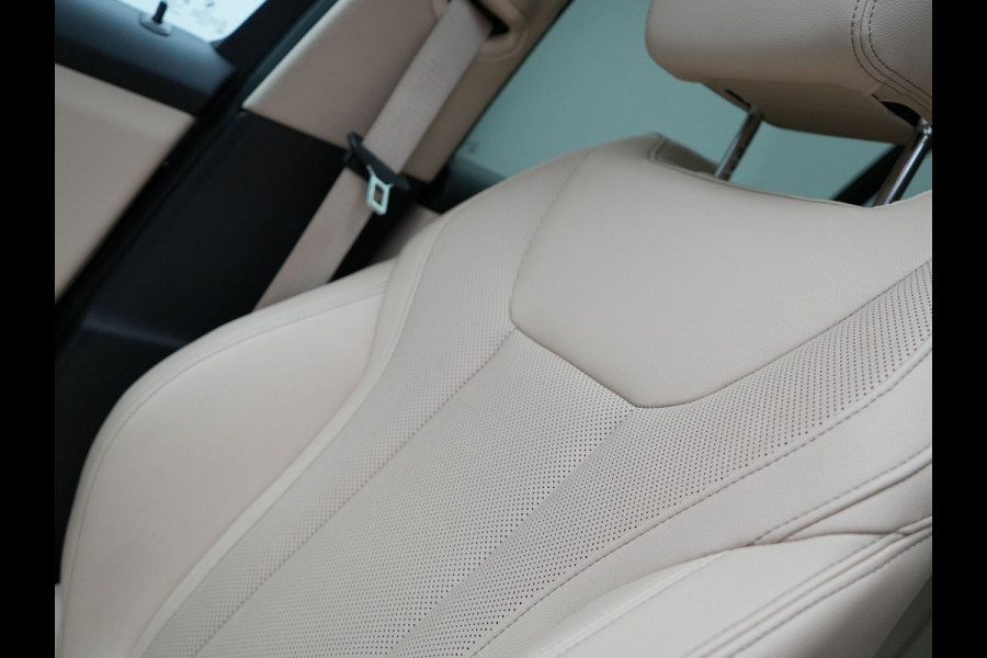 BMW 3 Serie Touring 320e Sportline Plug In Hybrid Dealer O.H PHEV | Panodak | Lederen Sportstoelen Verwarmd | 18"L.M | Sfeerverlichting | Apple Carplay | HIFI | Virtual | LED |