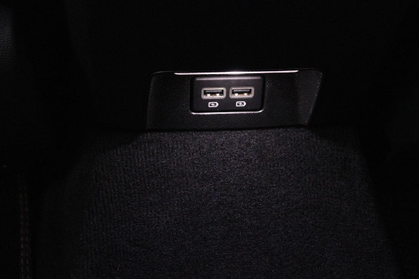 Peugeot 508 1.6 HYbrid GT | Stoelverwarming | Focal Sound | Leder/Alcantara | Carplay | Camera | Adaptive cruise | Navigatie | Full LED | Keyless | PHEV