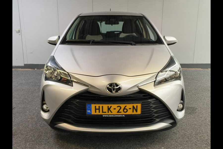 Toyota Yaris 1.0 VVT-i Active Rijklaar + 12 maanden Bovag-garantie Henk Jongen Auto's in Helmond,  al 50 jaar service zoals 't hoort!