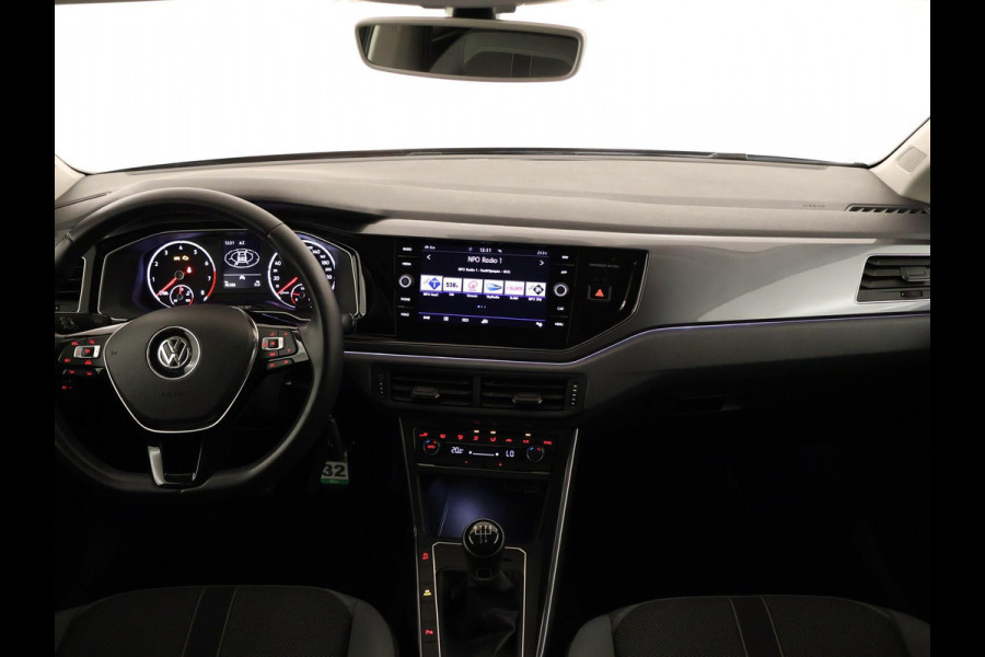 Volkswagen Polo 1.0 TSI Highline NAVI | CarPlay | Clima | PDC