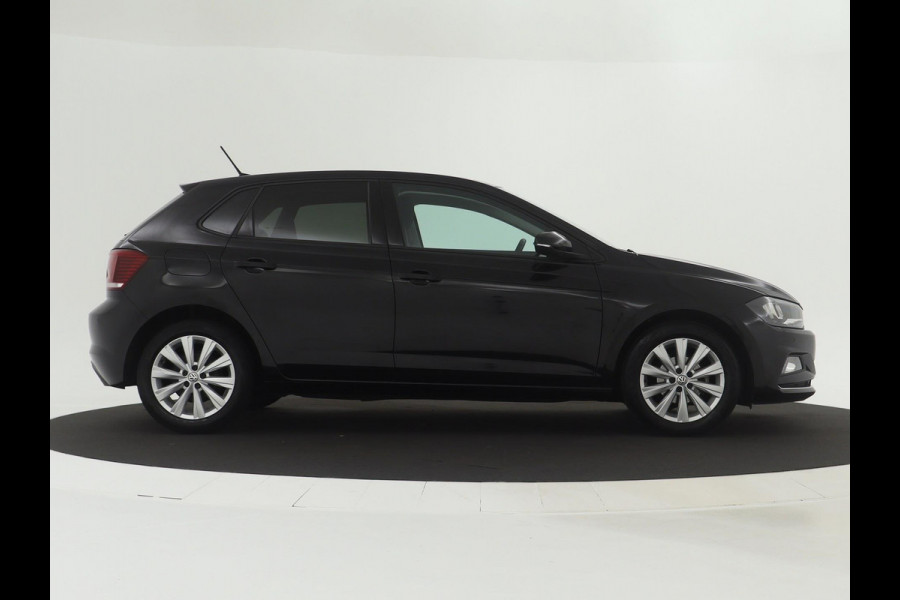Volkswagen Polo 1.0 TSI Highline NAVI | CarPlay | Clima | PDC