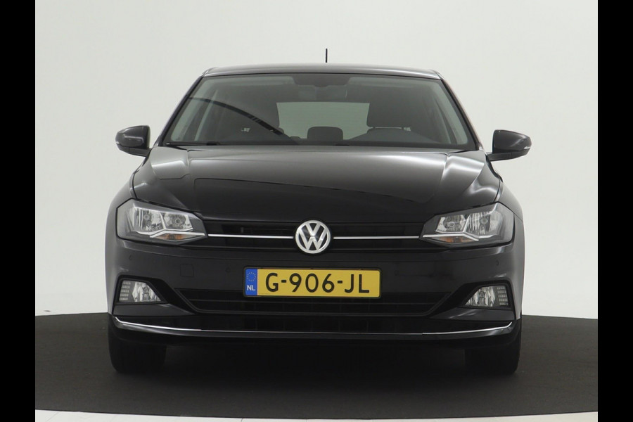 Volkswagen Polo 1.0 TSI Highline NAVI | CarPlay | Clima | PDC