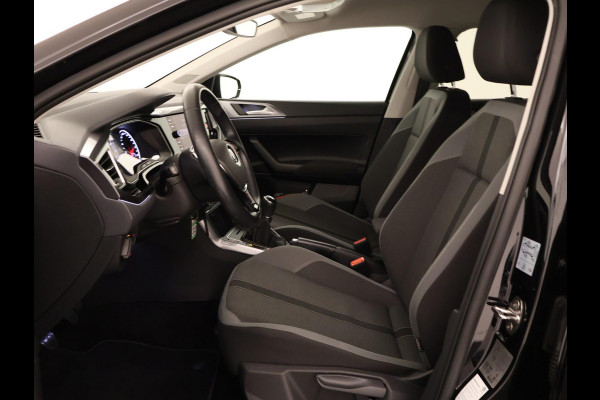 Volkswagen Polo 1.0 TSI Highline NAVI | CarPlay | Clima | PDC