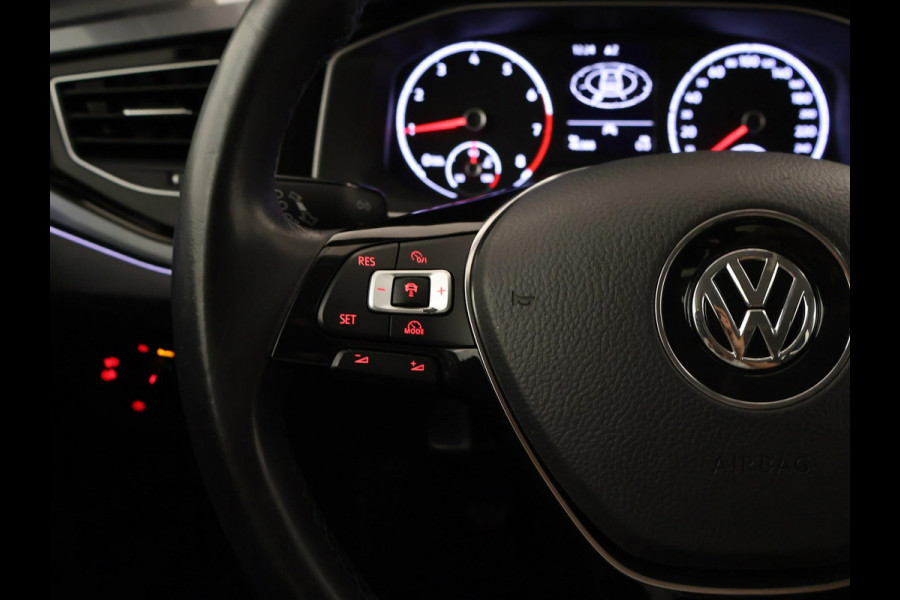 Volkswagen Polo 1.0 TSI Highline NAVI | CarPlay | Clima | PDC