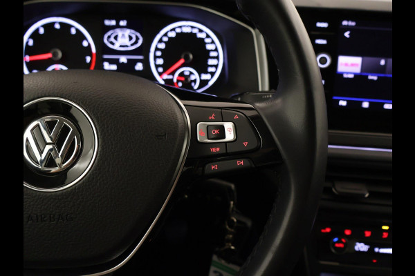 Volkswagen Polo 1.0 TSI Highline NAVI | CarPlay | Clima | PDC