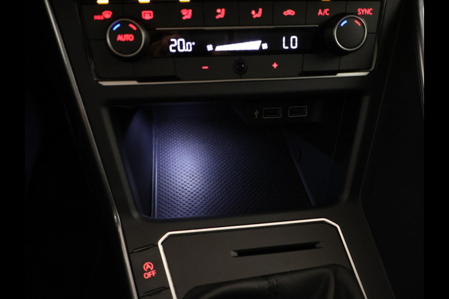 Volkswagen Polo 1.0 TSI Highline NAVI | CarPlay | Clima | PDC