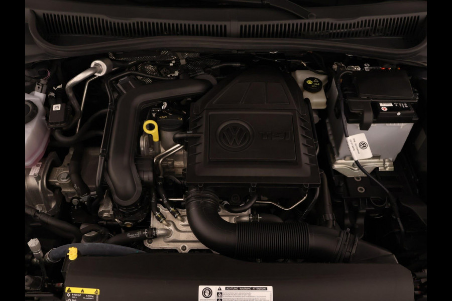 Volkswagen Polo 1.0 TSI Highline NAVI | CarPlay | Clima | PDC