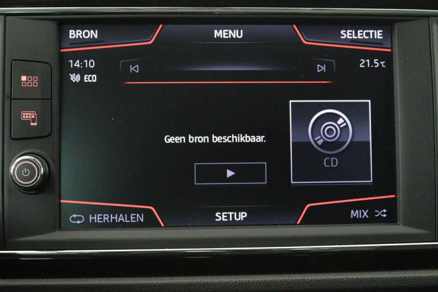 Seat Leon 1.4 TSI FR | Panoramadak | Stoelverwarming | Carplay | Sfeerverlichting | Navigatie | Leder/Alcantara | SEAT Sound | Climate control | Full LED | Parkeerhulp | Cruise control