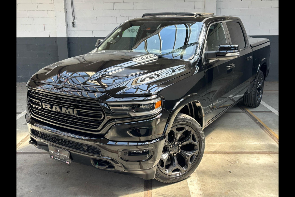 Dodge Ram 1500 Limited Night 5.7L 401pk LPG 4X4 360cam Head-up