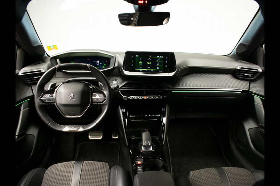 Peugeot 208 1.2 PureTech GT-Line (APPLE CARPLAY,NAVI,LED,SPORTSTOELEN,SFEER,CRUISE,CLIMATE,GETINT,CAMERA,3DVIEW,PDC,NETTESTAAT)