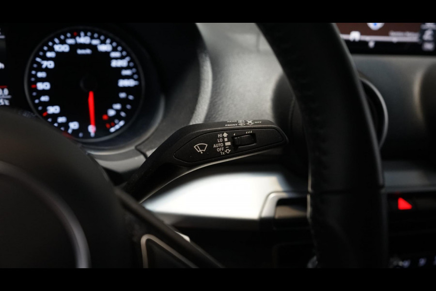 Audi Q2 40 TFSI Quattro Sport Black Optik AUTOMAAT-AUDI SOUND-CLIMA-DAB-FULL LED-NAVIGATIE-STOELVERWARMING-VOLLEDER