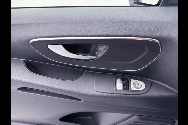Mercedes-Benz Vito 114 CDI Lang DC Dubbele Cabine 24 maanden Certified Garantie Led Trekhaak Navigatie Achteruitrijamera