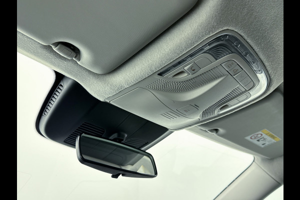 Mercedes-Benz Vito 114 CDI Lang 24 Maanden Certified Garantie Trekhaak LED Apple Carplay/Android Auto Achteruitrijcamera Cruise Control Betimmering