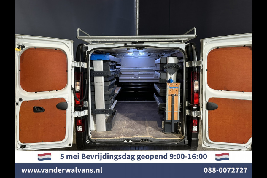 Opel Vivaro 1.6 CDTI 126pk L2H1 inrichting Euro6 Airco | Camera | Navigatie | Imperiaal | Trekhaak Cruisecontrol, Parkeersensoren, Bijrijdersbank
