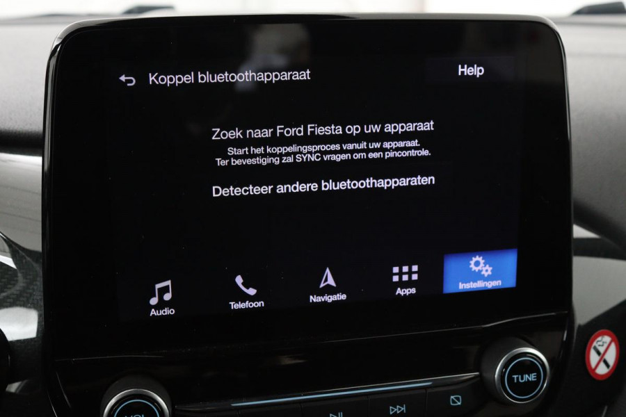 Ford Fiesta 1.0 EcoBoost ST-Line | Carplay | Navigatie | Climate control | Cruise control | Parkeerhulp | Bluetooth