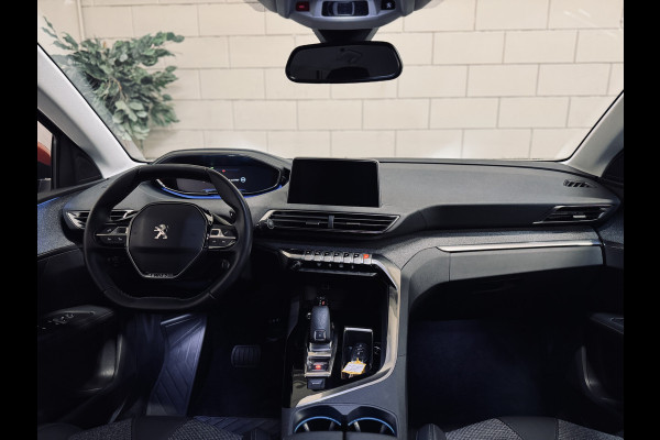 Peugeot 3008 1.2 PureTech Allure | Keyless | Camera | Navi