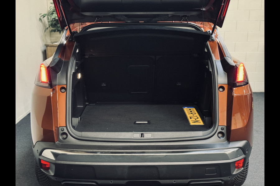 Peugeot 3008 1.2 PureTech Allure | Keyless | Camera | Navi