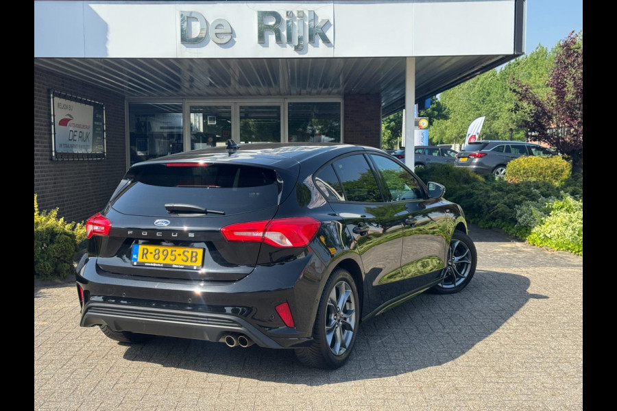 Ford Focus 1.0 EcoBoost ST-Line | Navi, Camera, ACC, Stoel+Stuurverw., Carplay/Android, DAB | Dealeronderhouden |