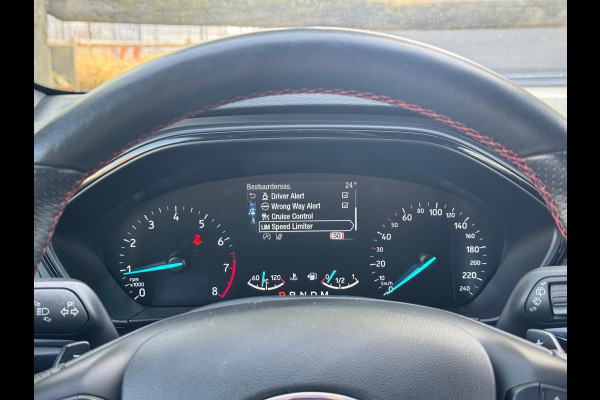 Ford Focus 1.0 EcoBoost ST-Line | Navi, Camera, ACC, Stoel+Stuurverw., Carplay/Android, DAB | Dealeronderhouden |