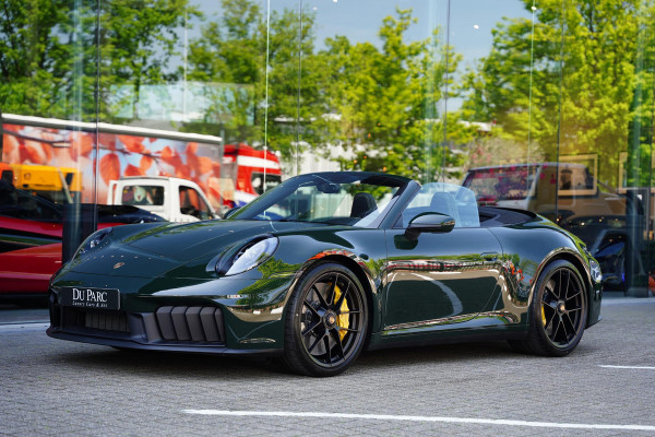 Porsche 911 Cabrio 3.0 Carrera GTS PTS Brewster Green Ceramic