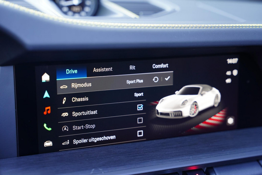 Porsche 911 Cabrio 3.0 Carrera GTS PTS Brewster Green Ceramic