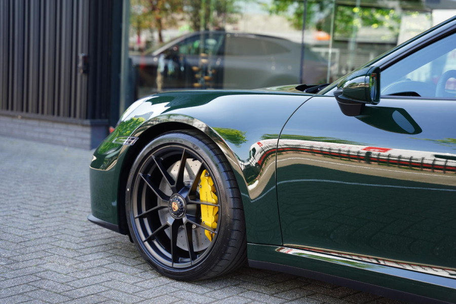 Porsche 911 Cabrio 3.0 Carrera GTS PTS Brewster Green Ceramic