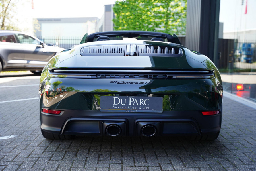 Porsche 911 Cabrio 3.0 Carrera GTS PTS Brewster Green Ceramic