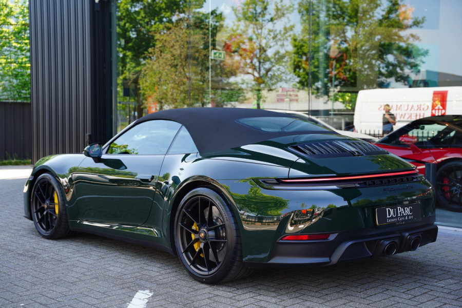 Porsche 911 Cabrio 3.0 Carrera GTS PTS Brewster Green Ceramic