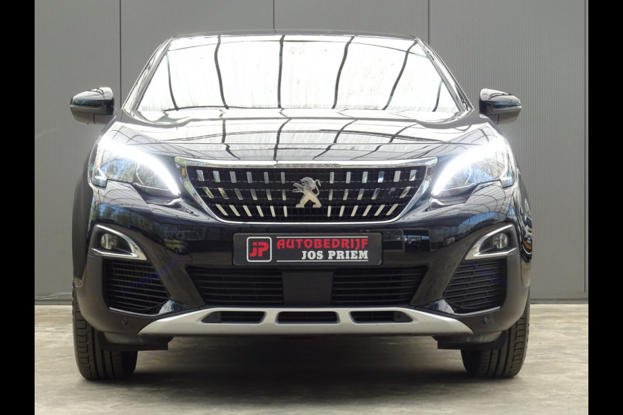 Peugeot 3008 1.2 PureTech Allure * CARPAY * 19 INCH !!