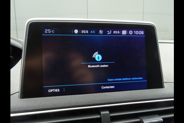 Peugeot 3008 1.2 PureTech Allure * CARPAY * 19 INCH !!