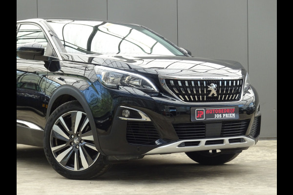 Peugeot 3008 1.2 PureTech Allure * CARPAY * 19 INCH !!